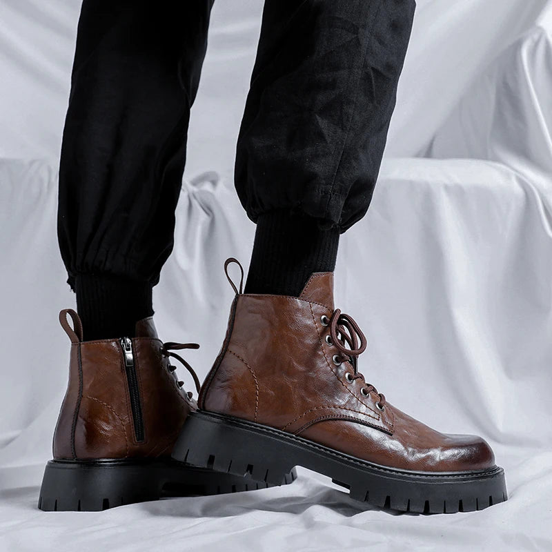 New Fashion Lace Up Casual Mens Boots Mens Thick Sole Ankle Boots Trendy Comfortable Mens Classic Black/Brown Motorcycle Boots
