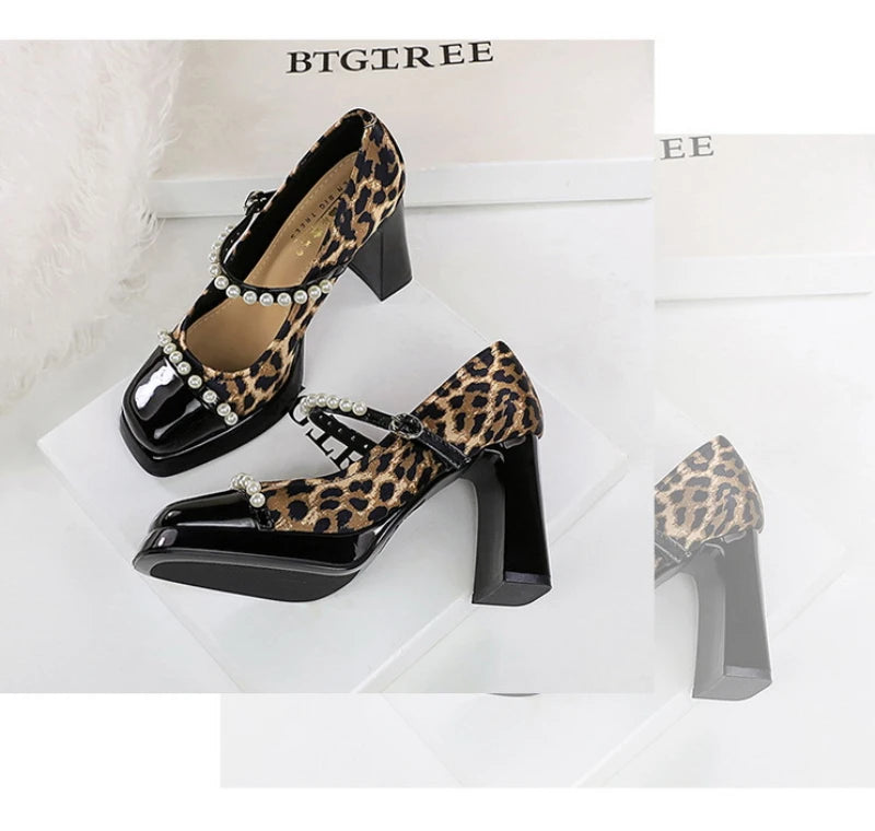 Retro Style Color Block Square Toe Thick Heel High Heels Women's Waterproof Platform Pearl Mary Jane Shoes Casual Fashion