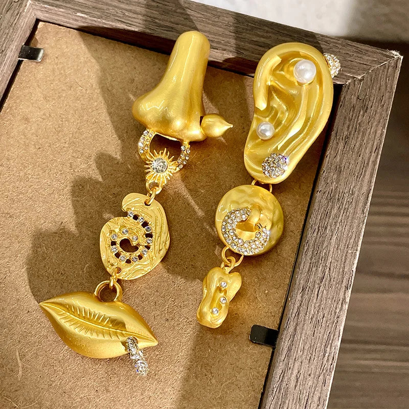 NISHIZAWA Asymmetrical Earrings for Women Human Face Gold Color Hyperbole Pendientes Mujer Medieval Fashion Retro Jewelry