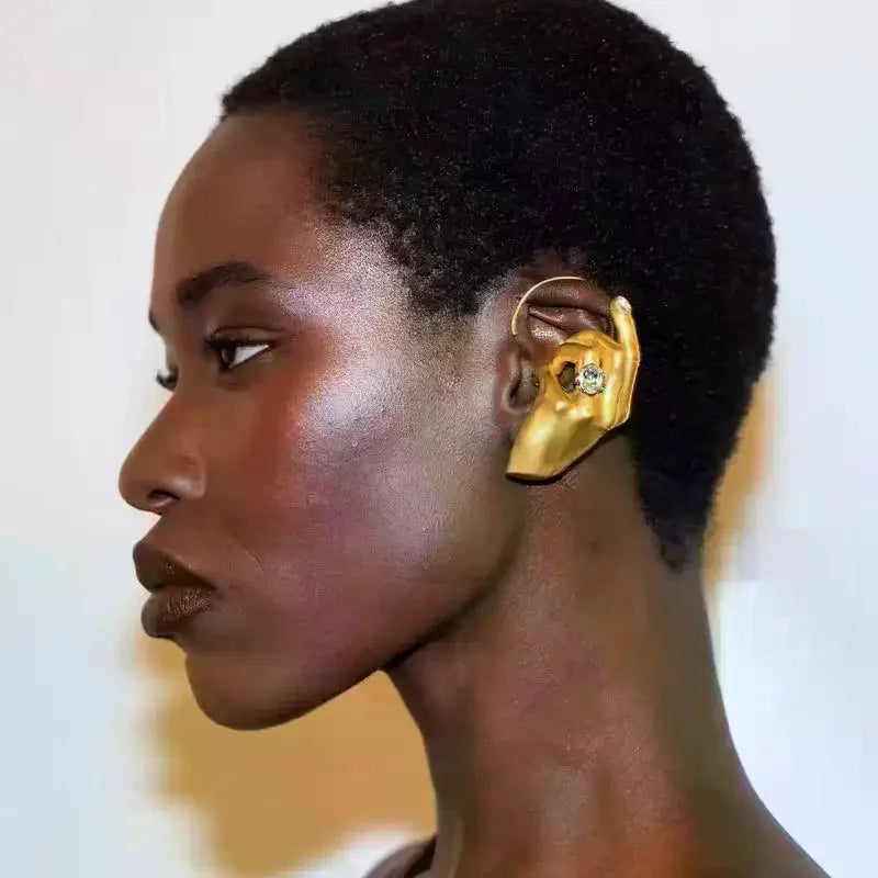 1Pcs Novelty Design Metal Hand Left Earcuff Dangle Earrings For Women Jewelry Fashion Show Statement Earrings Accessories
