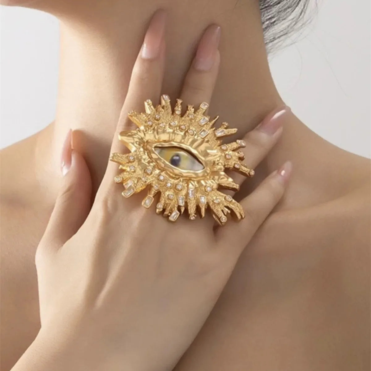 Baroque Style Metal Golden Plated Eyes Tassel Dangle Earrings Ring Brooch For Women Fashion Jewelry Exaggerated Accessories