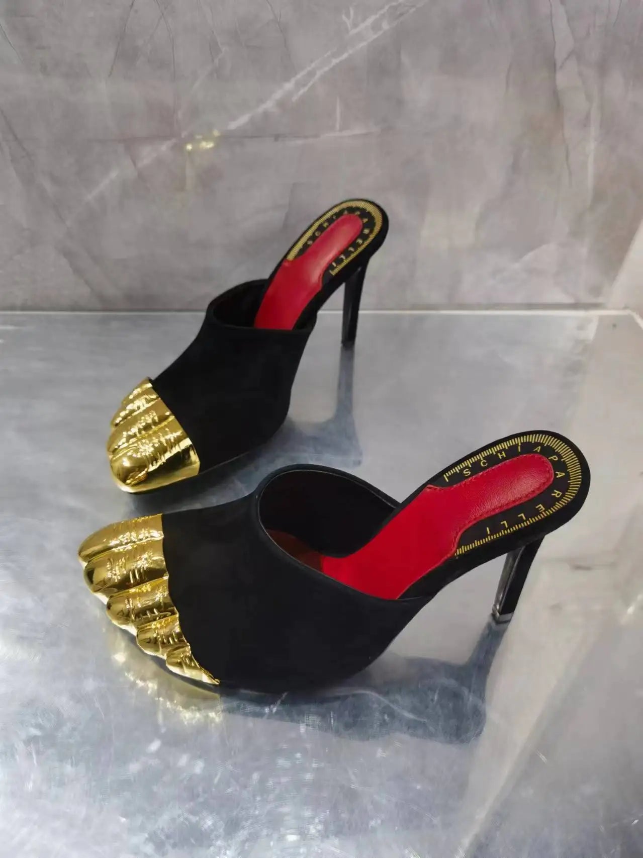 Woman New Style Gold Split Toe Stiletto Heel Mules Shoes Female Slip On Strange Toe Gold Black Mixed Color Slippers Summer Shoes