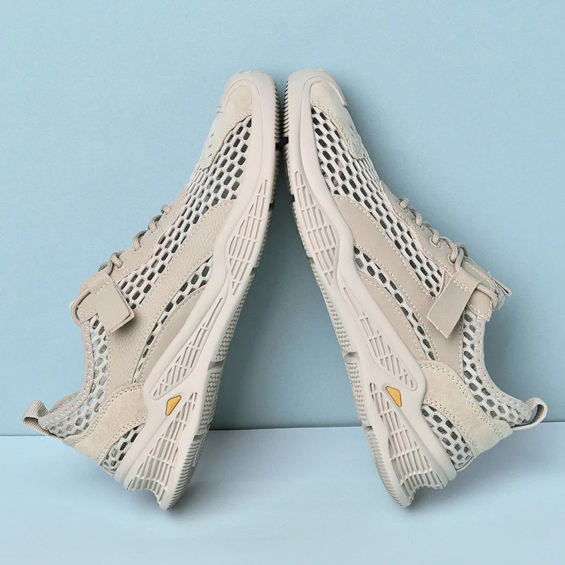 Breathable Men Casual Mesh Shoes Lightweight Summer Flats Comfortable Driving Shoes Simple Style Outdoor Walking Shoes Sneakers