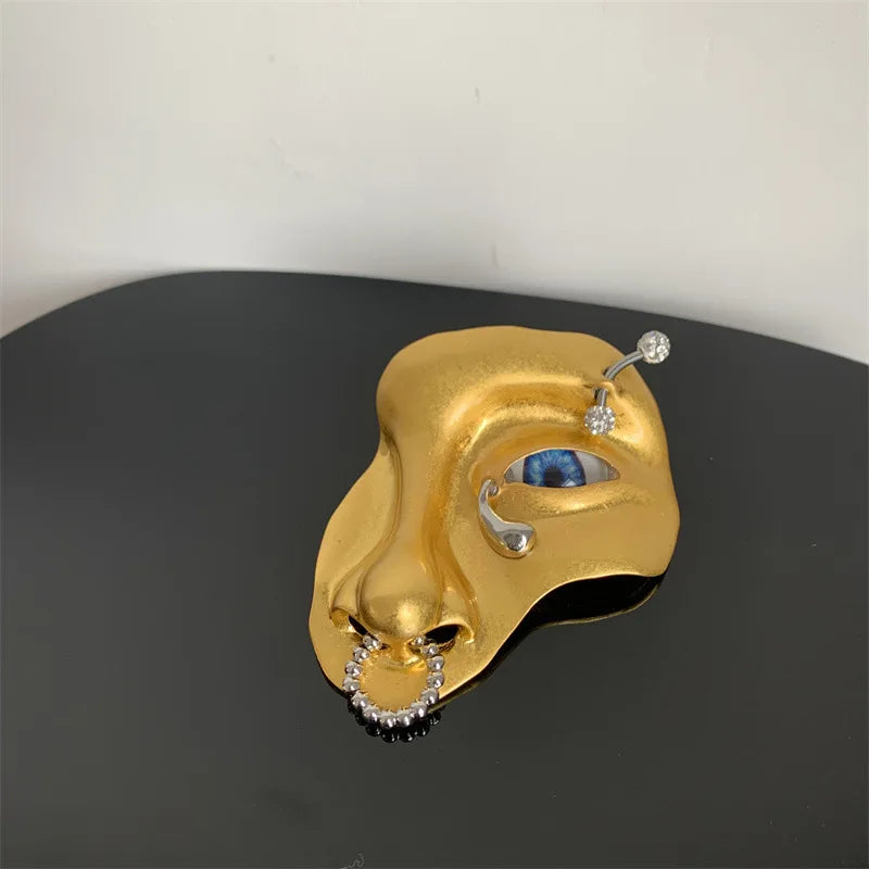 2024 New French Gold-Plated Face Brooch Vintage Fashion Suit Skirt Brooch Unisex Men's Women's Jewelry Accessories