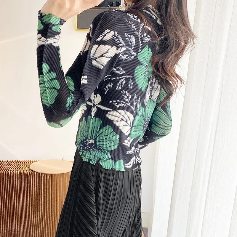 Miyake Pleated Contrasting Colors T-shirt Women Half Turtleneck Skinny Pullover 2025 Summer Fashion Female Clothing