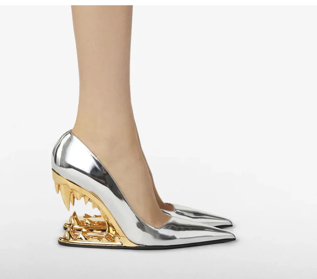 Sexy Pointy Toe Super High Heel Pumps Women Metal Tiger Tooth Heel Runway Pumps Lady Fashion Show Shoes Night Club