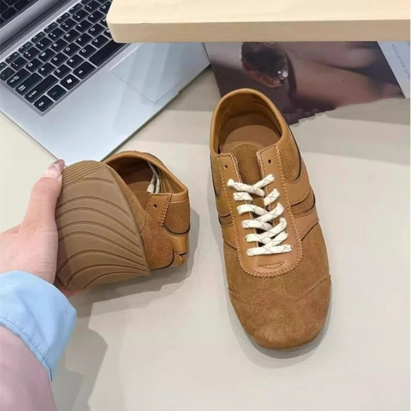 German Training Shoes Women 2025 New Genuine Leather Women Sneakers Flat Lace-up Retro Large Size Forrest Gump Shoes Women
