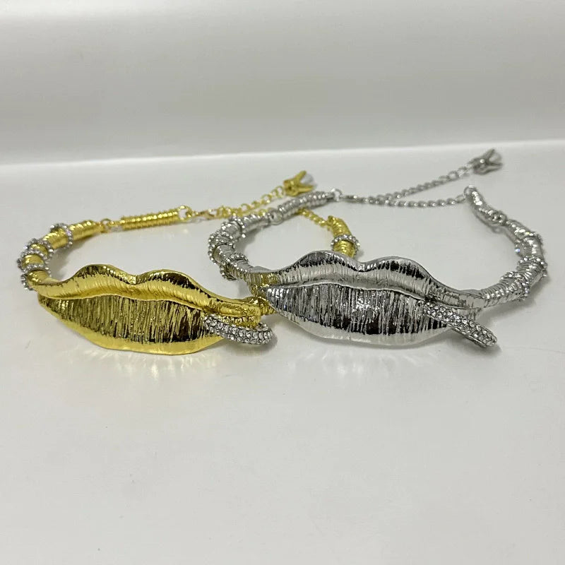 Stylish Lip Texture Rhinestone Collar Elegant Personality Dinner Necklace Ladies Fashion Jewelry Accessories