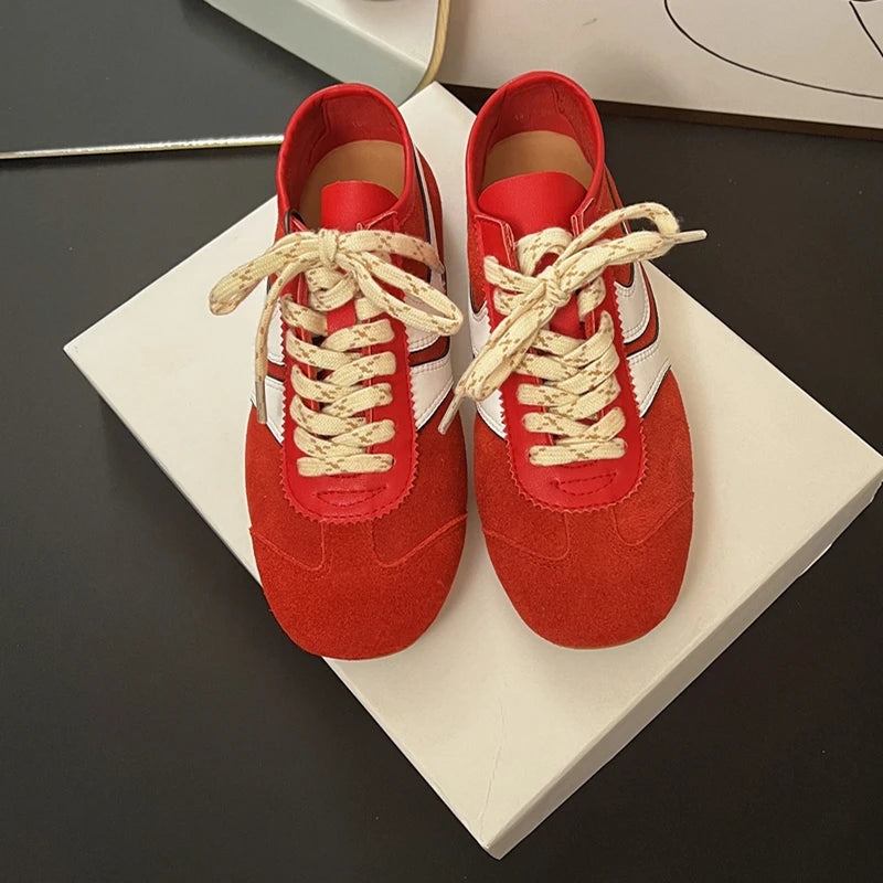 German Training Shoes Women 2025 New Genuine Leather Women Sneakers Flat Lace-up Retro Large Size Forrest Gump Shoes Women