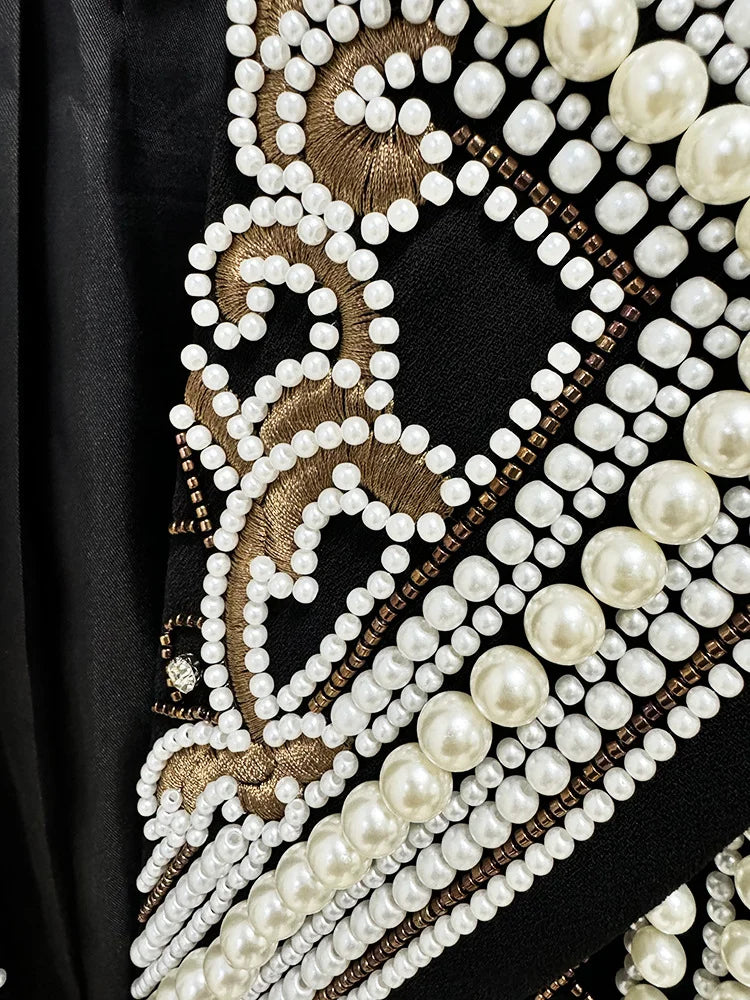 HIGH STREET Newest 2025 Stylish Designer Fashion Women's Luxurious Diamonds Pearls Embroidered Beaded Cropped Velvet Jacket