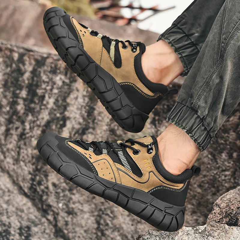 Fashionable Men Comfortable Lace Up Anti-collision Casual Sports Shoes Outdoor Men Breathable Anti Slip Soft Soled Hiking Shoes