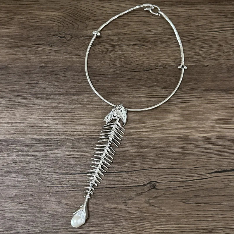 Novelty Design Alloy Big Fish Bone Pendant Choker Necklace For Women Fashion Jewelry Exaggerated Brand Show Statement Necklace