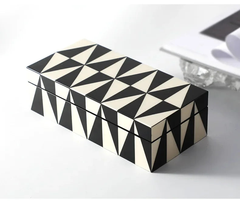 Elegant Glossy Piano Lacquer Home Decor Black White Stripes Jewelry Organizer Box Tray Display Stand Stylish Storage Decorative