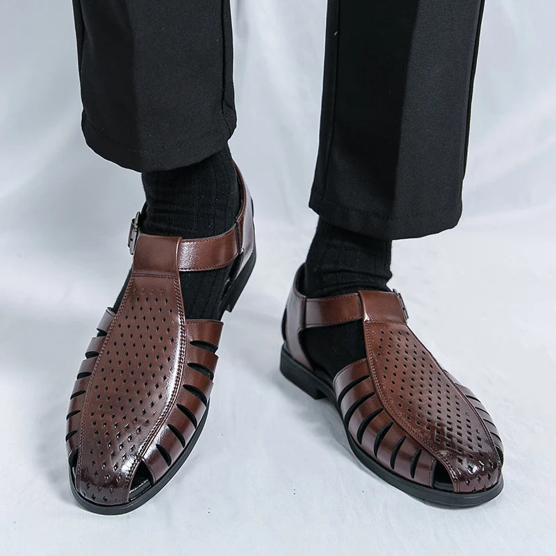 Brand's New Men's Summer Oversized Breathable Sandals Retro Pointed Men's Fashion Trend Hollowed Out Comfortable Leather Shoes