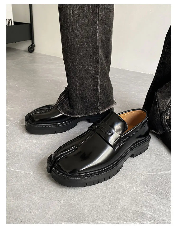 2026 New arrival Split Toe Shoes Tabi Shoes Loafer for Men and Women Split Toe Thick Sole Casual Genuine Leather Shoes