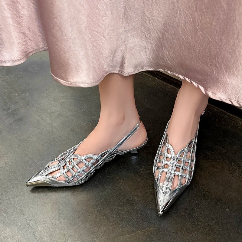 Sexy Real Leather Sandals Women Covered Metal Head Toe Narrow Band Sandals Ladies Party Dating Summer Med Heels