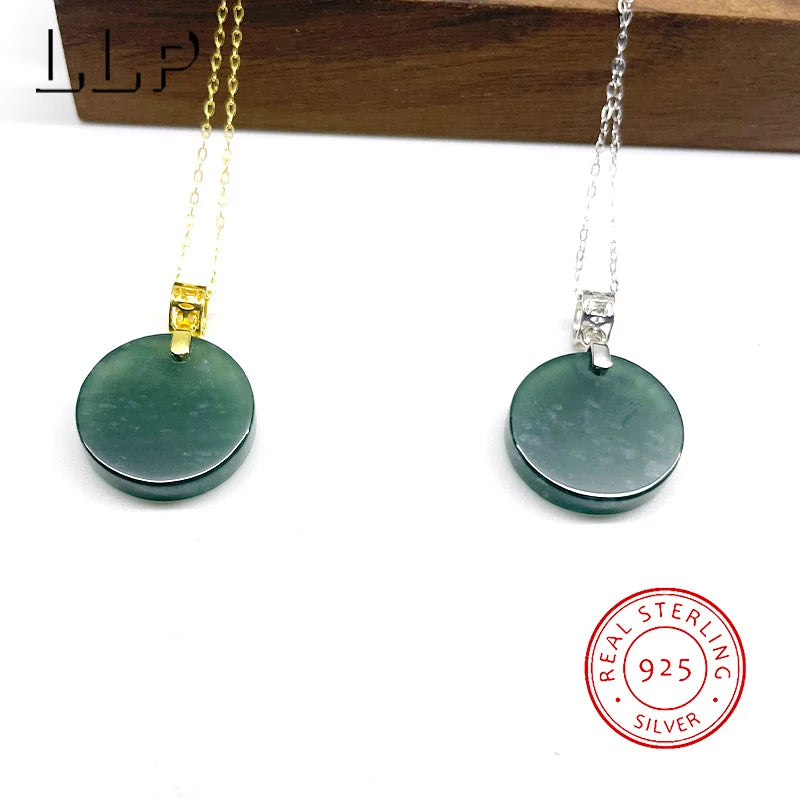 S925 Silver Inlaid With Natural Blue Water Emerald Round Pendant For Girls As a Festival Gift Or Charm For Protection