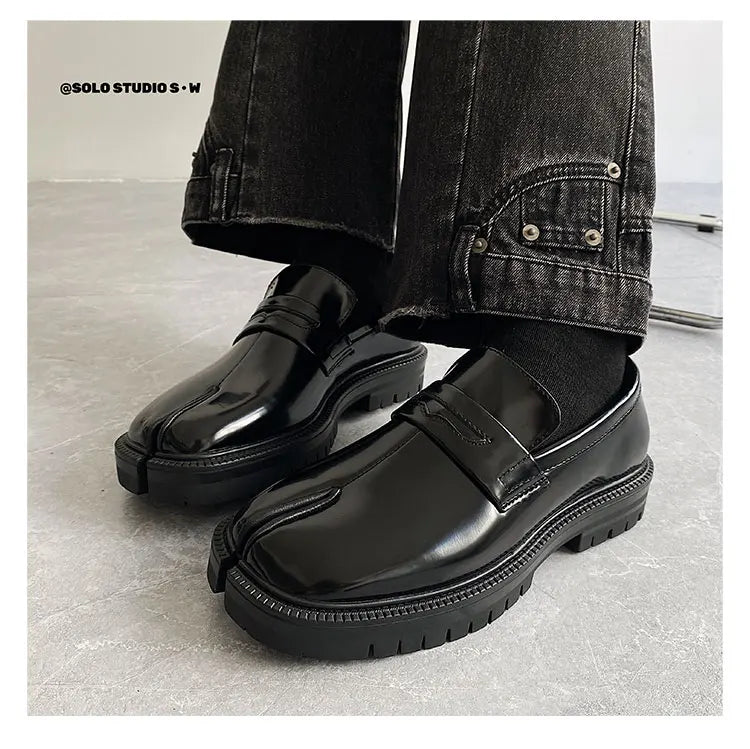 2026 New arrival Split Toe Shoes Tabi Shoes Loafer for Men and Women Split Toe Thick Sole Casual Genuine Leather Shoes