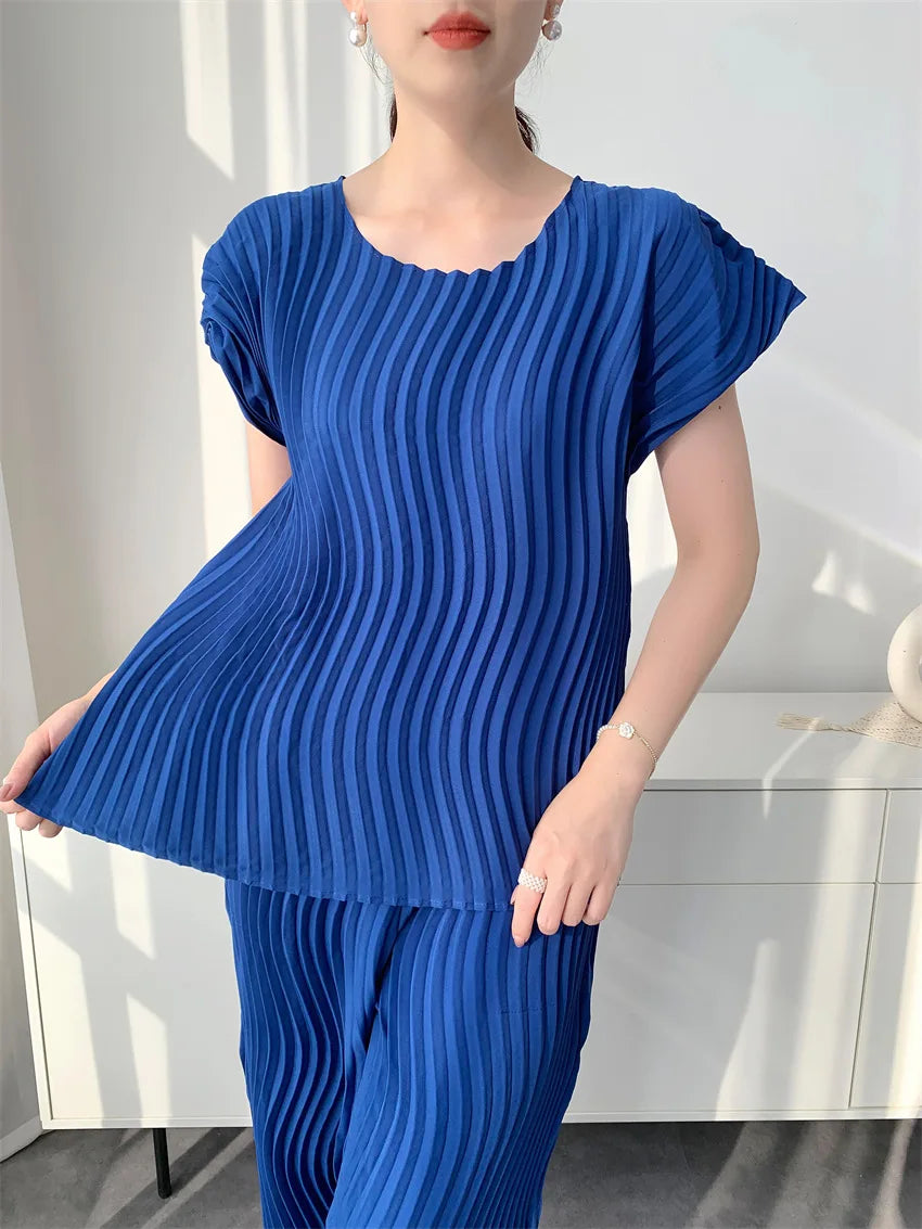 Miyake Pleated Women's Casual Solid Color Round Neck Short-sleeved Loose Versatile T-shirt Tops Fashionable Pullover Shirt