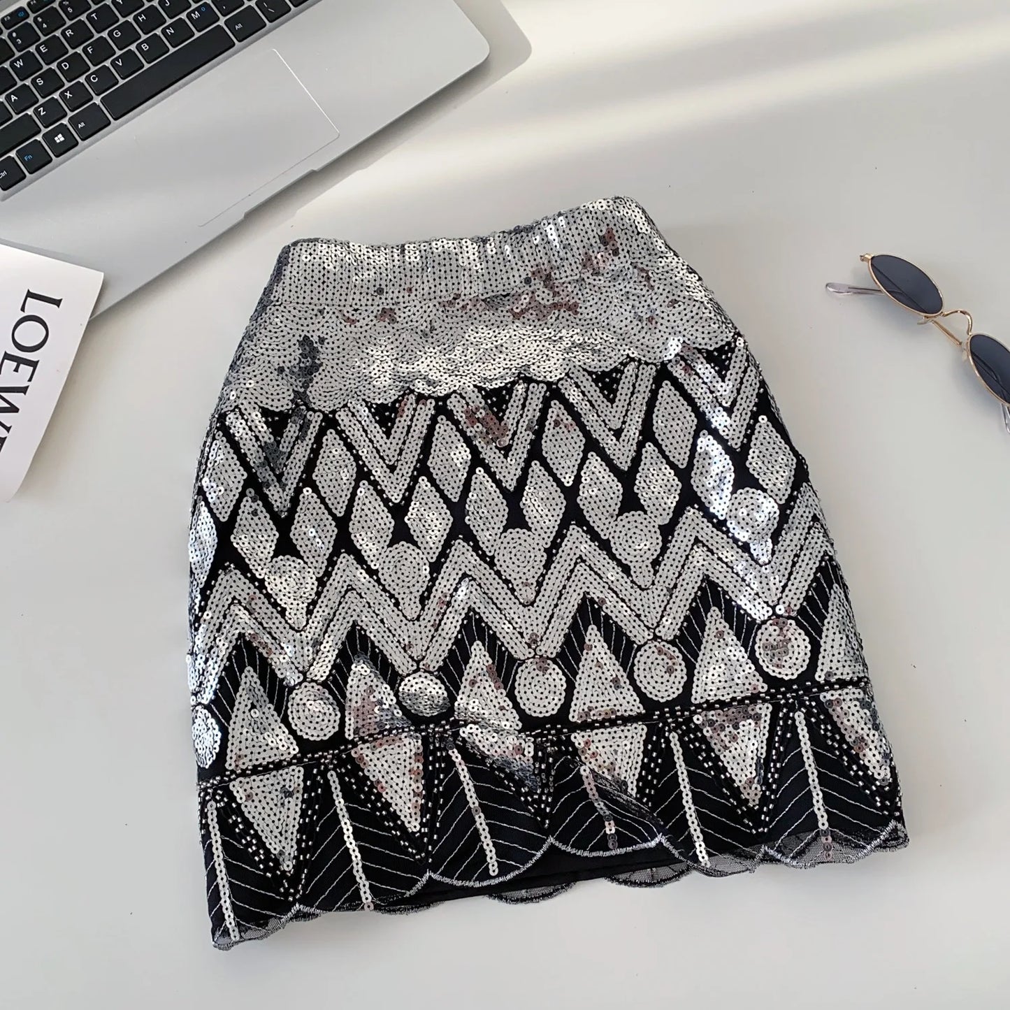 Faionable Heavy Embroidery Sequin High Waist Slim A-Line  Skirt Women's Autumn Small Fraance Sle Commute Skirt