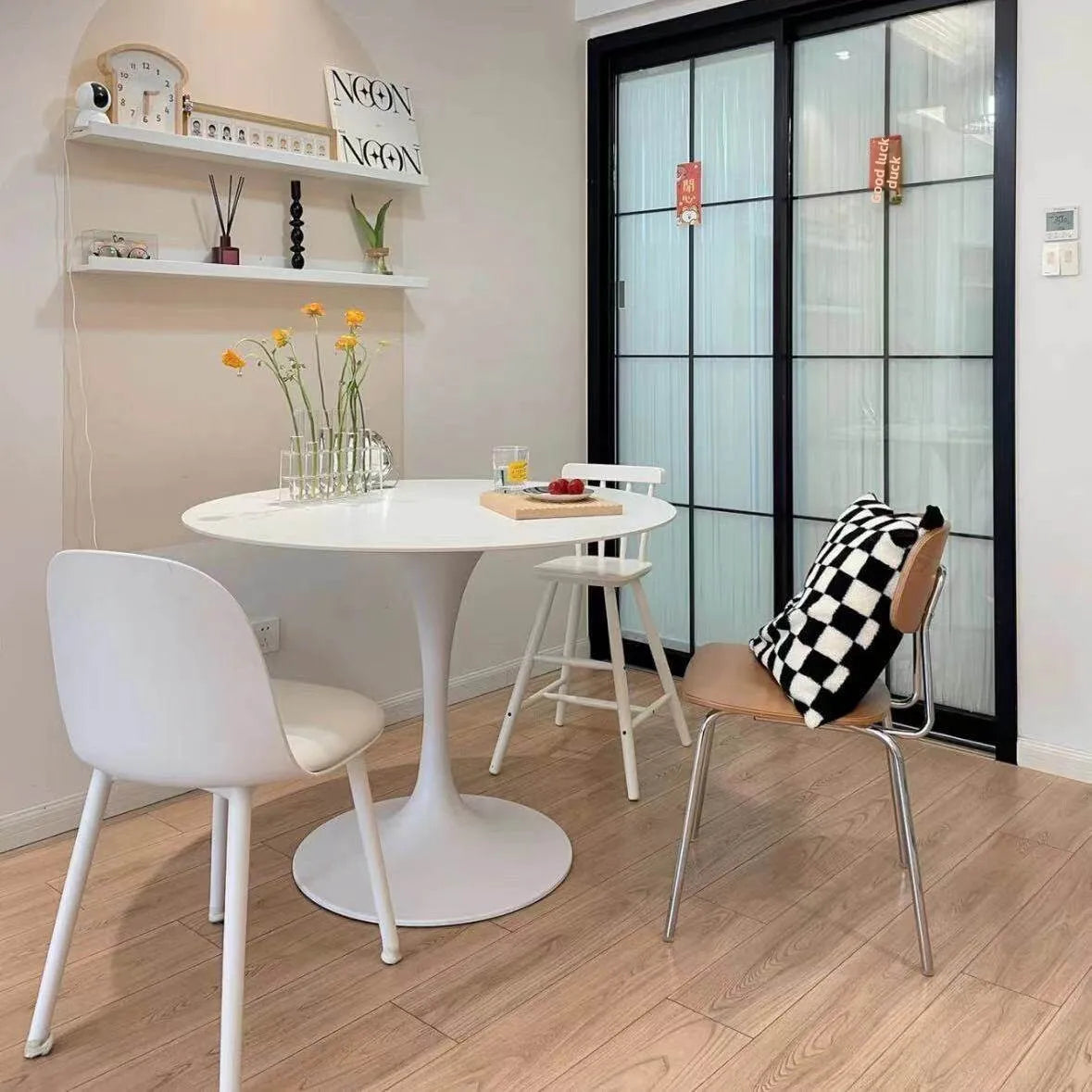W*-Tulip Stone Dining Table for Restaurant Small Apartment-Modern Simple White Multi-functional Design Single Pedestal