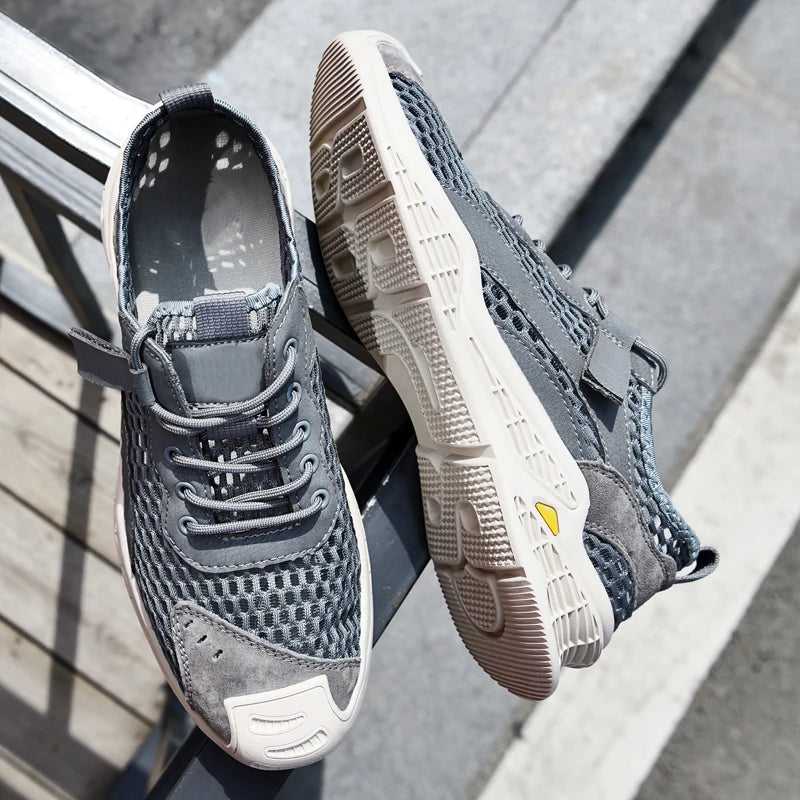 Breathable Men Casual Mesh Shoes Lightweight Summer Flats Comfortable Driving Shoes Simple Style Outdoor Walking Shoes Sneakers