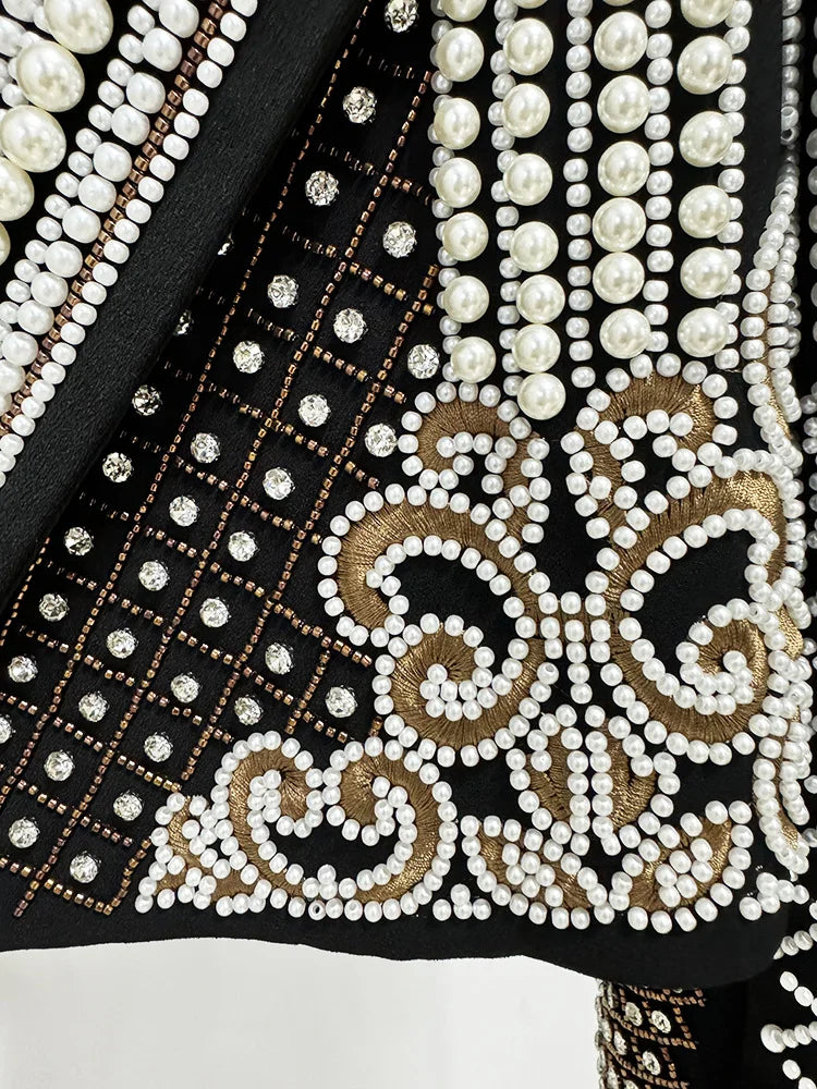 HIGH STREET Newest 2025 Stylish Designer Fashion Women's Luxurious Diamonds Pearls Embroidered Beaded Cropped Velvet Jacket