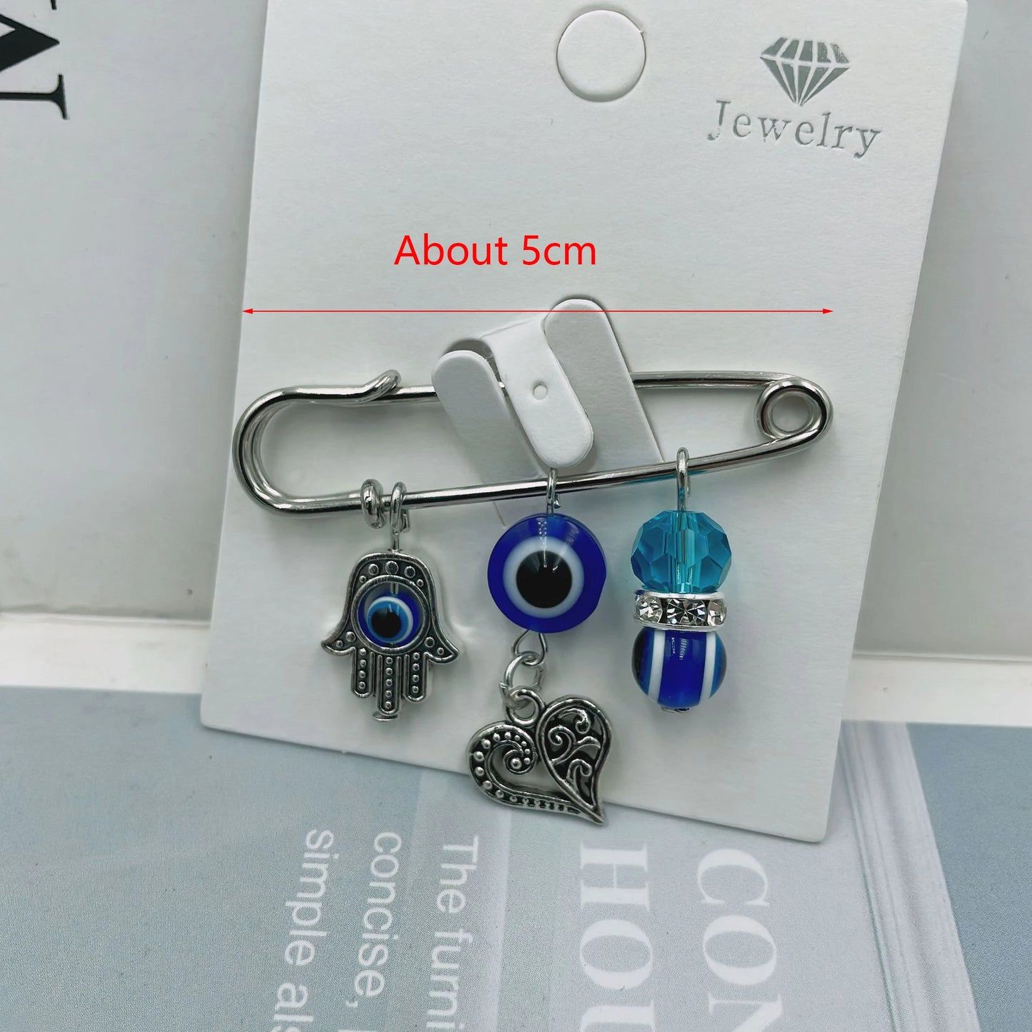 New Evil Eye Badges Cosplay Anime Demon Blue Eye Vintage Devil Eyes Brooches Costume Pin Fans Collection Friends Gifts Wholesale