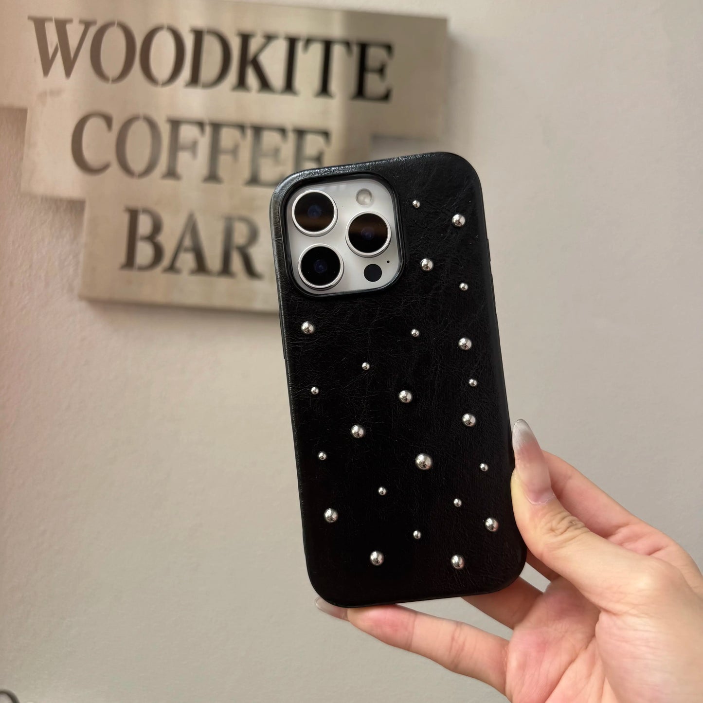 Chic iPhone case 17 16 15 14 Pro Max 17Air Case Fashion Advanced Black Leather Stereoscopic Small Round Bead Rivet Phone Cover