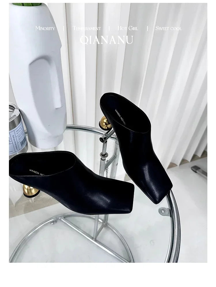 Retro Square Headed Wine Glasses and Slippers for Women in Summer 2025, New Style for Wearing Half Drag High Heels for Women