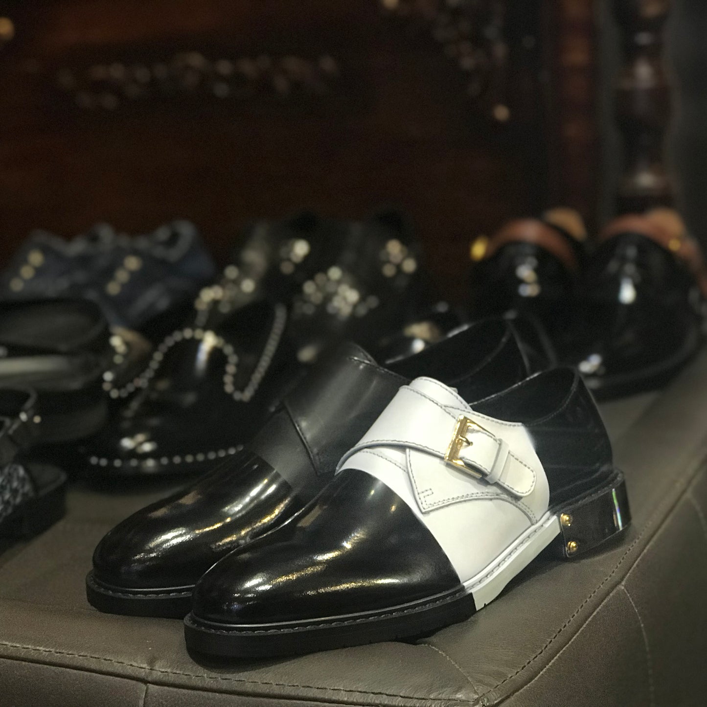 Luxe Classic Gentleman Metal Heel Leather Shoes