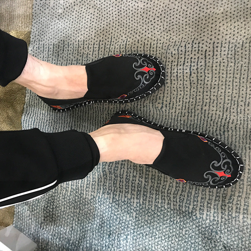 Luxury Old Beijing Handmade Cloth Shoes Pervert Facial Mask Embroidered Bean