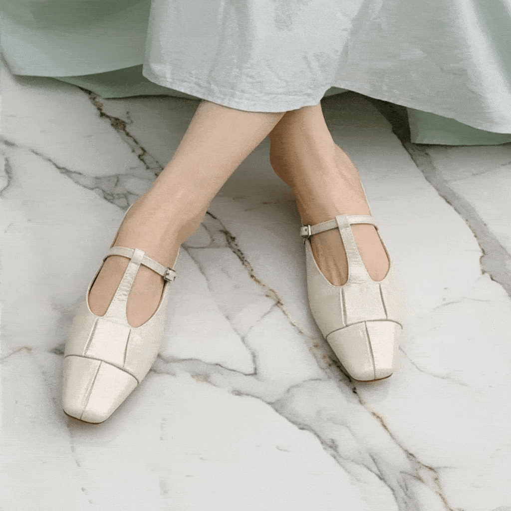 Genuine Leather t-strap Slippers Women Covered Toe Low Heel Slides Ladies Summer Vacation Slippers Female